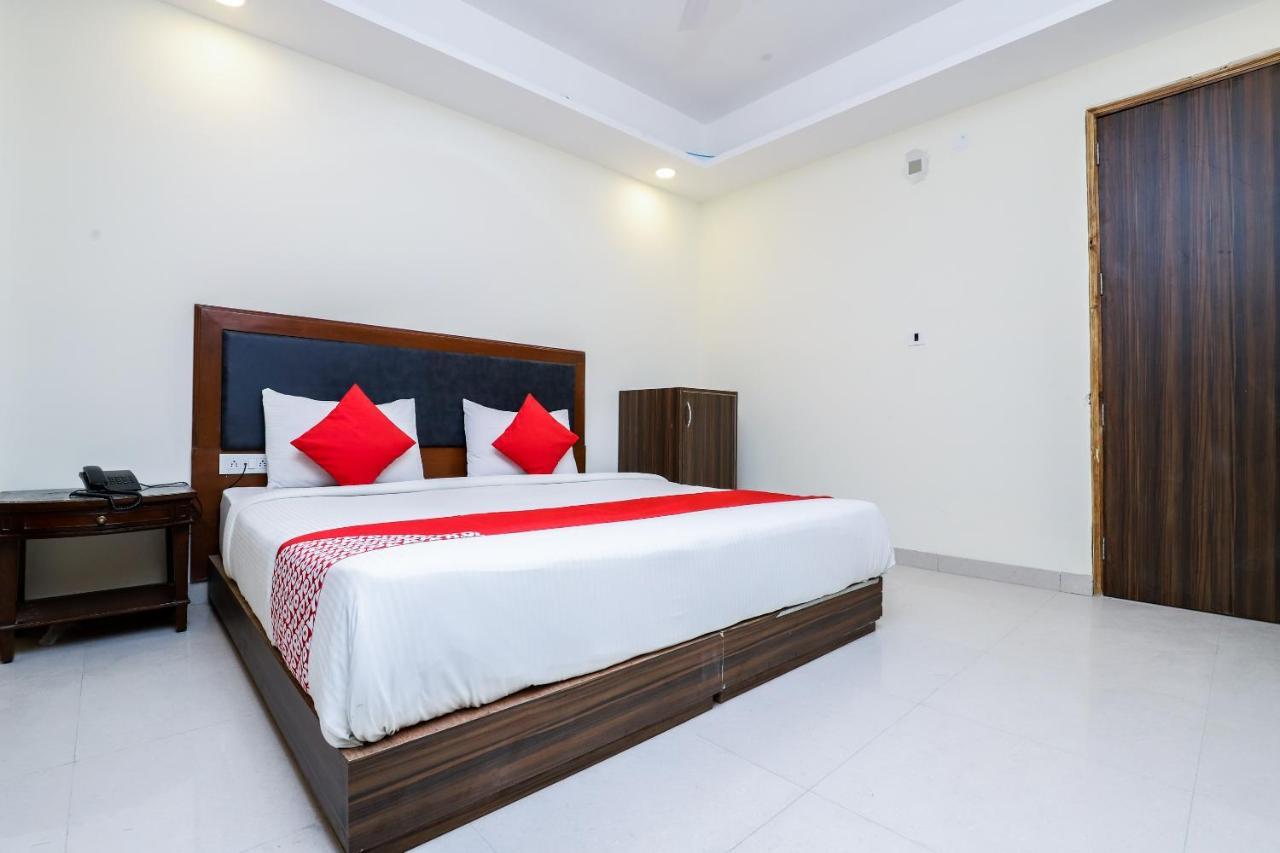 Hotel Moreton Igi Airport 新德里 外观 照片
